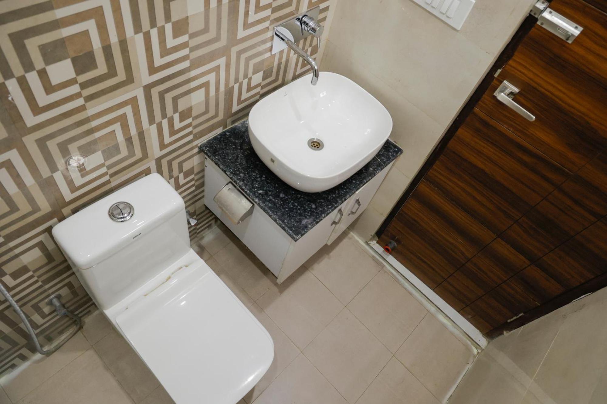רישיקש Hotel Parth Inn מראה חיצוני תמונה