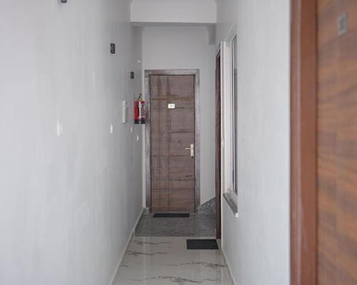 רישיקש Hotel Parth Inn מראה חיצוני תמונה