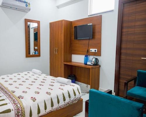 רישיקש Hotel Parth Inn מראה חיצוני תמונה